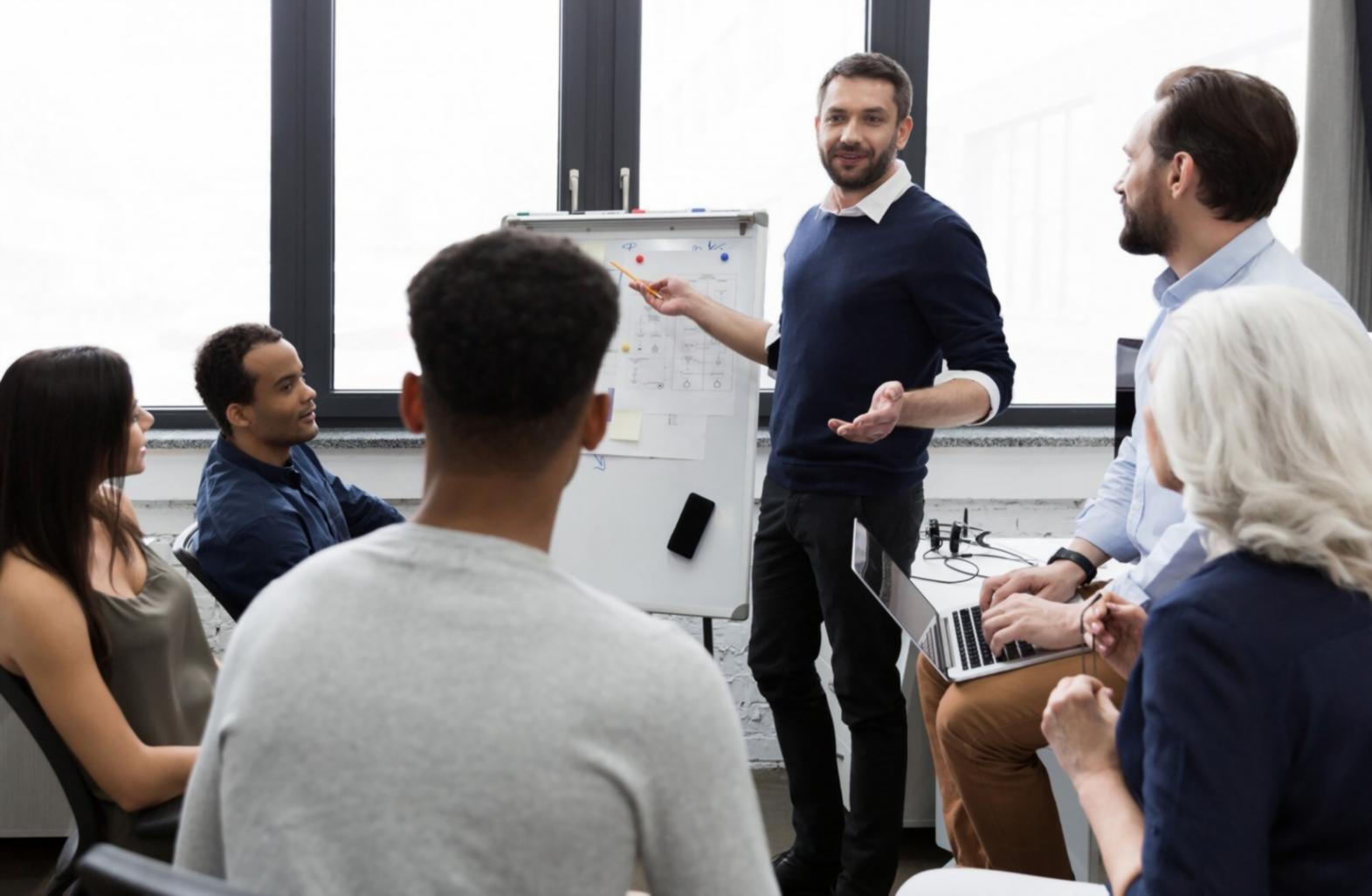 Formation finance en ligne avec outils digitaux modernes